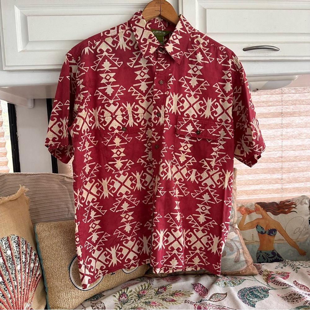 Orvis Camp Shirt Sz L Red Cream Button Up Short Sleeve Abstract Geometric Resort